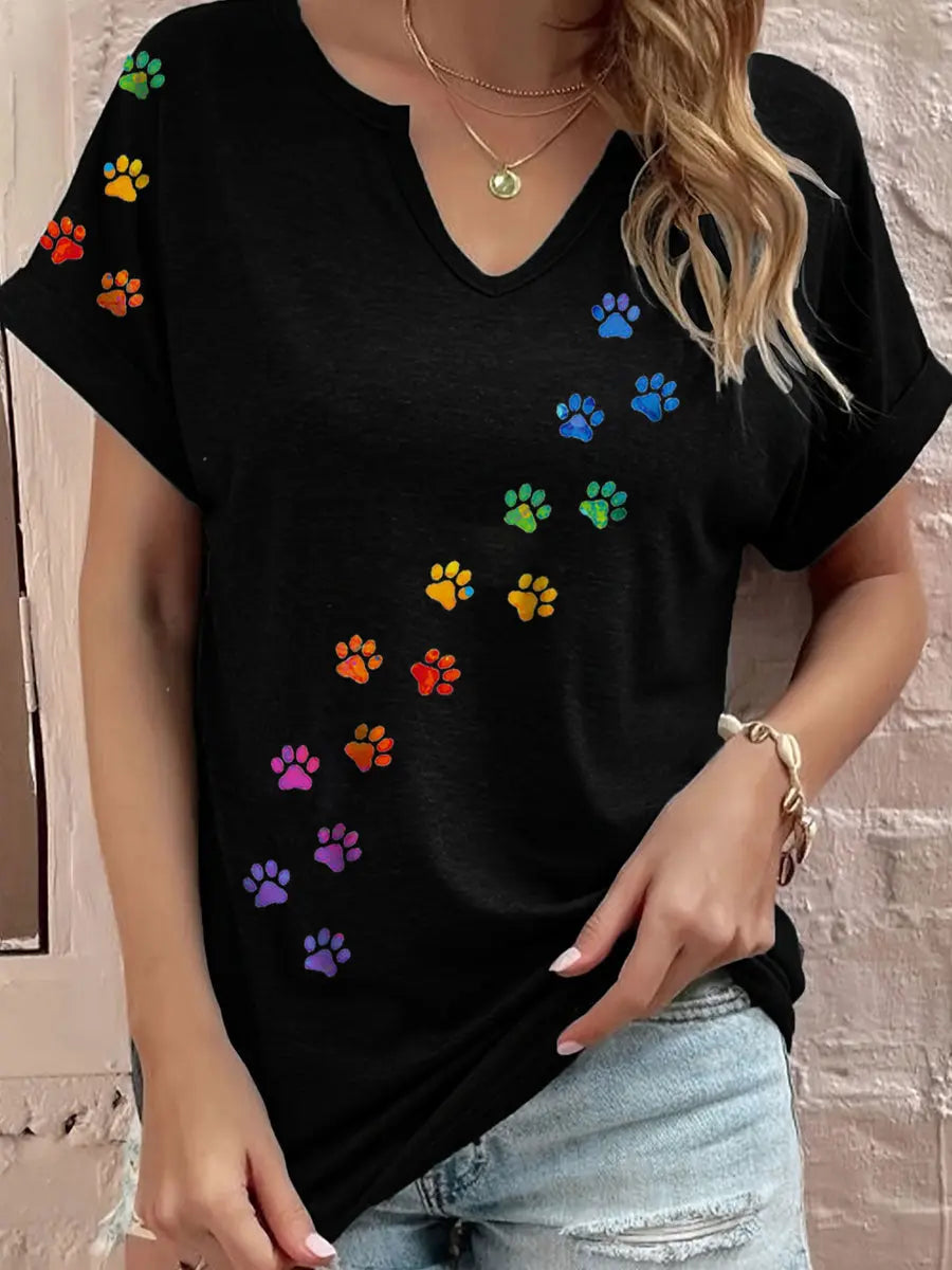 Frauen buntes T-Shirt mit Pfoten druck