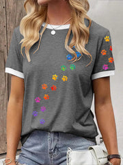 Frauen bunte Hunde Pfote T-Shirt